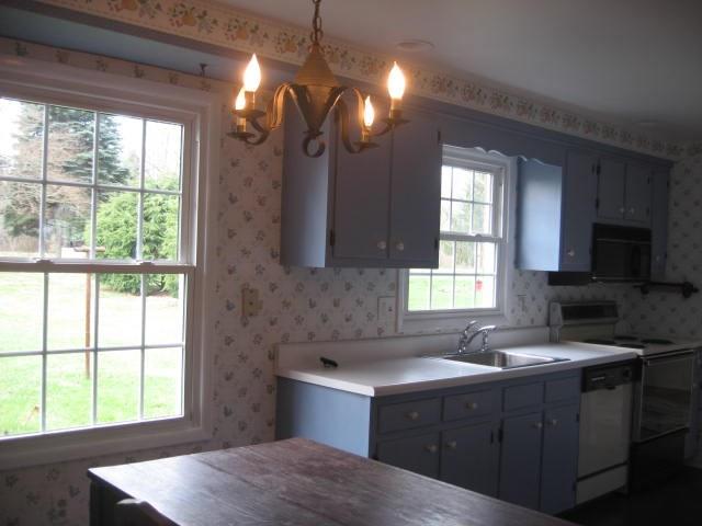 4075 Tuscarawas Road Beaver, PA 15009 - Photo 5 of 19