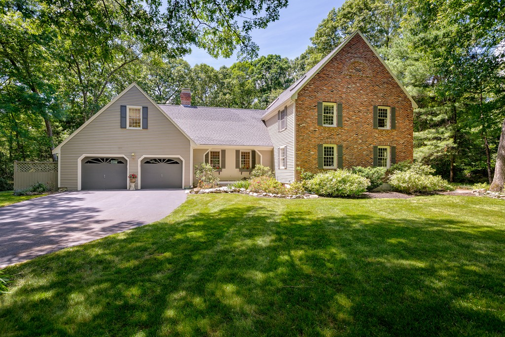 14 Gibbon Road Hopkinton, MA 01748 - Photo 1 of 29 Gallery Image 1