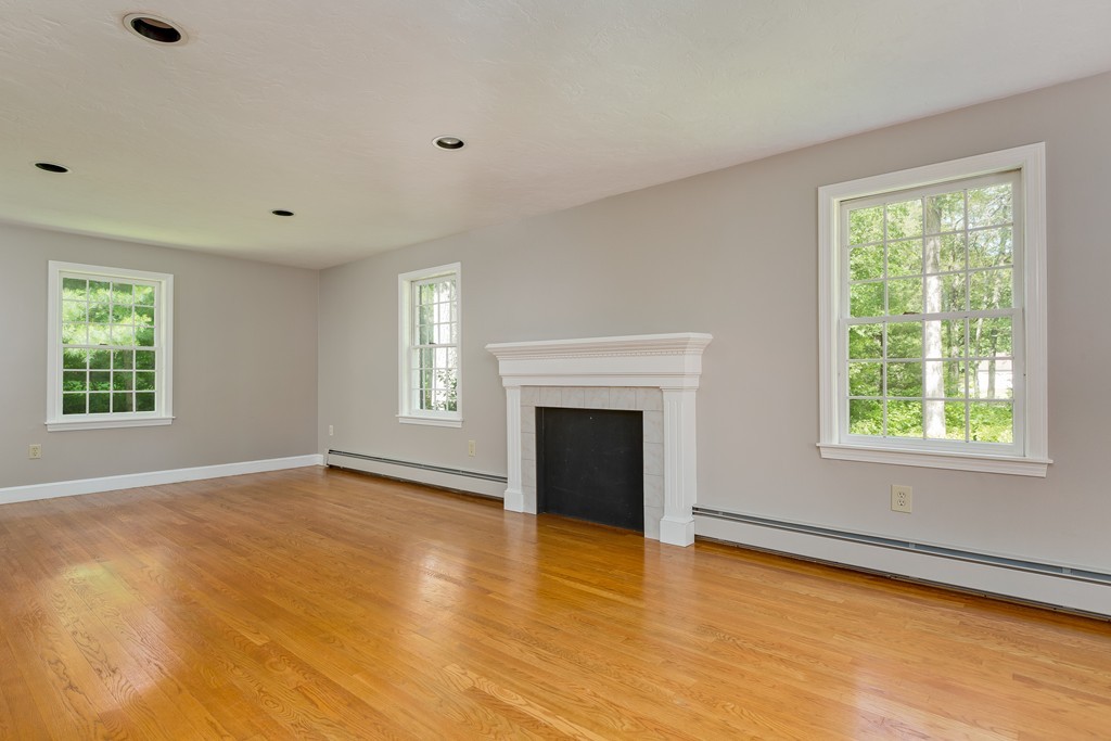 14 Gibbon Road Hopkinton, MA 01748 - Photo 16 of 29 Gallery Image 16