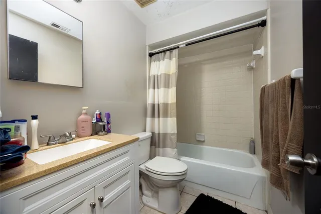 $137,500 | 4404 Southwest 70th Terrace, Unit A, Gainesville, FL 32608