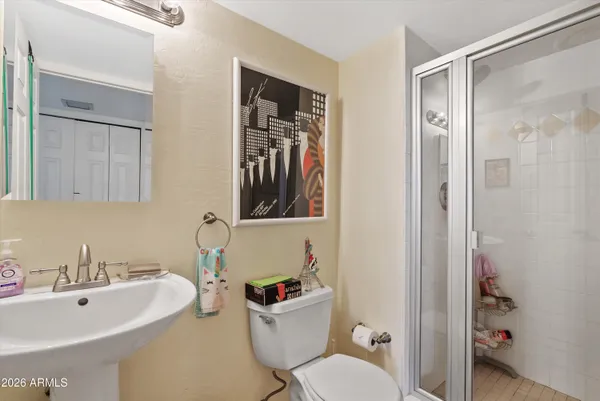 $430,000 | 207 West Clarendon Avenue, Unit F6, Phoenix, AZ 85013