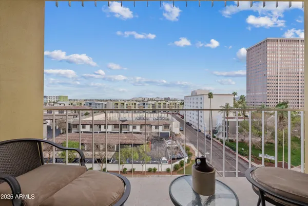 $430,000 | 207 West Clarendon Avenue, Unit F6, Phoenix, AZ 85013