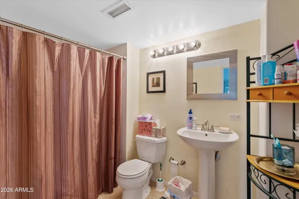 $430,000 | 207 West Clarendon Avenue, Unit F6, Phoenix, AZ 85013