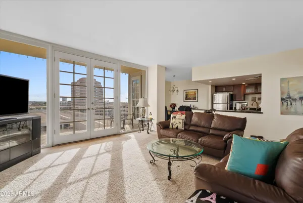 $430,000 | 207 West Clarendon Avenue, Unit F6, Phoenix, AZ 85013