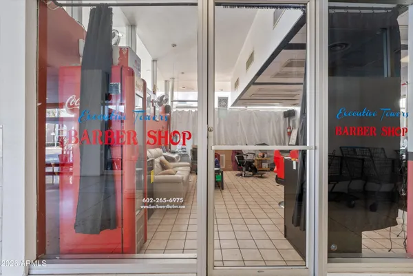 $430,000 | 207 West Clarendon Avenue, Unit F6, Phoenix, AZ 85013