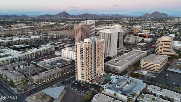 $430,000 | 207 West Clarendon Avenue, Unit F6, Phoenix, AZ 85013