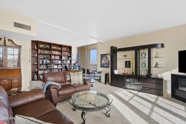 $430,000 | 207 West Clarendon Avenue, Unit F6, Phoenix, AZ 85013