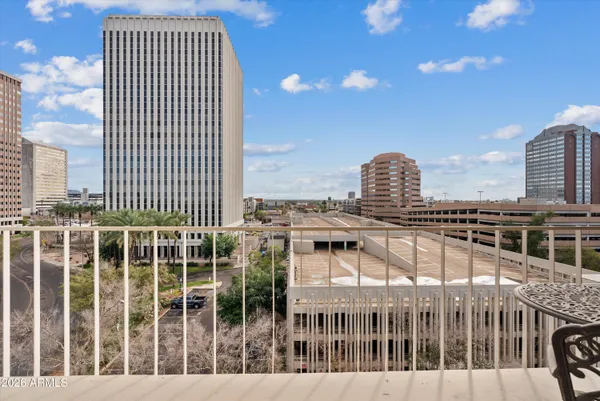 $430,000 | 207 West Clarendon Avenue, Unit F6, Phoenix, AZ 85013