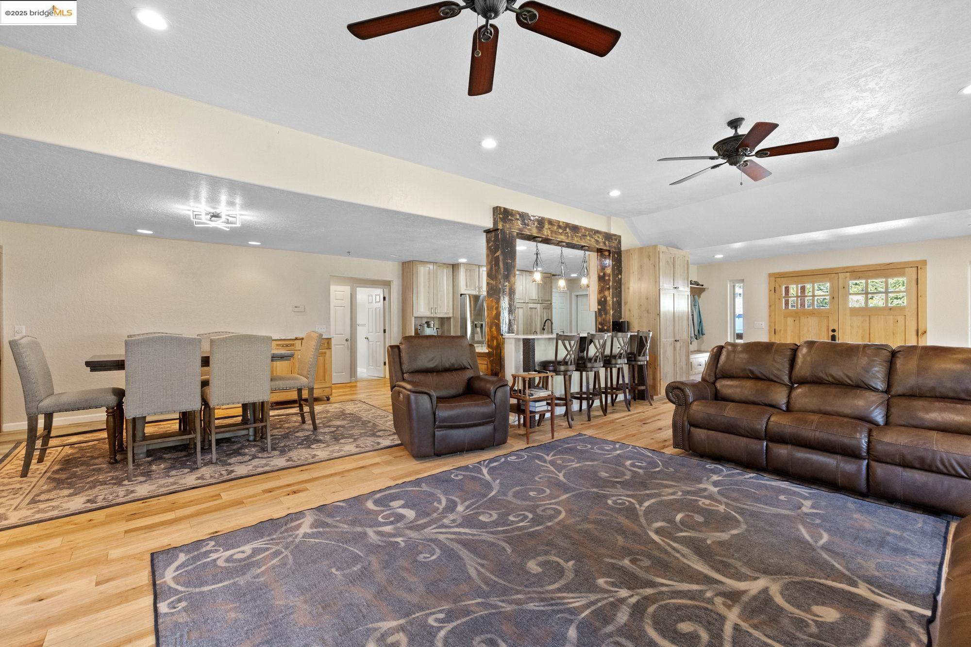 18060 Rob-Ric Road Sonora, CA 95370 - Photo 19 of 52 a living room with furniture