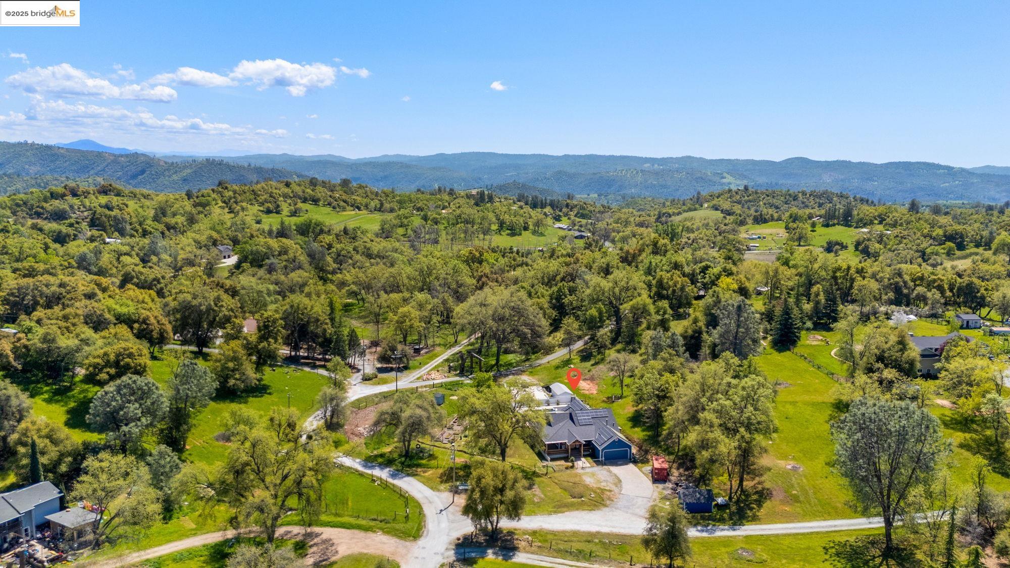 18060 Rob-Ric Road Sonora, CA 95370 - Photo 45 of 52 a view of a city