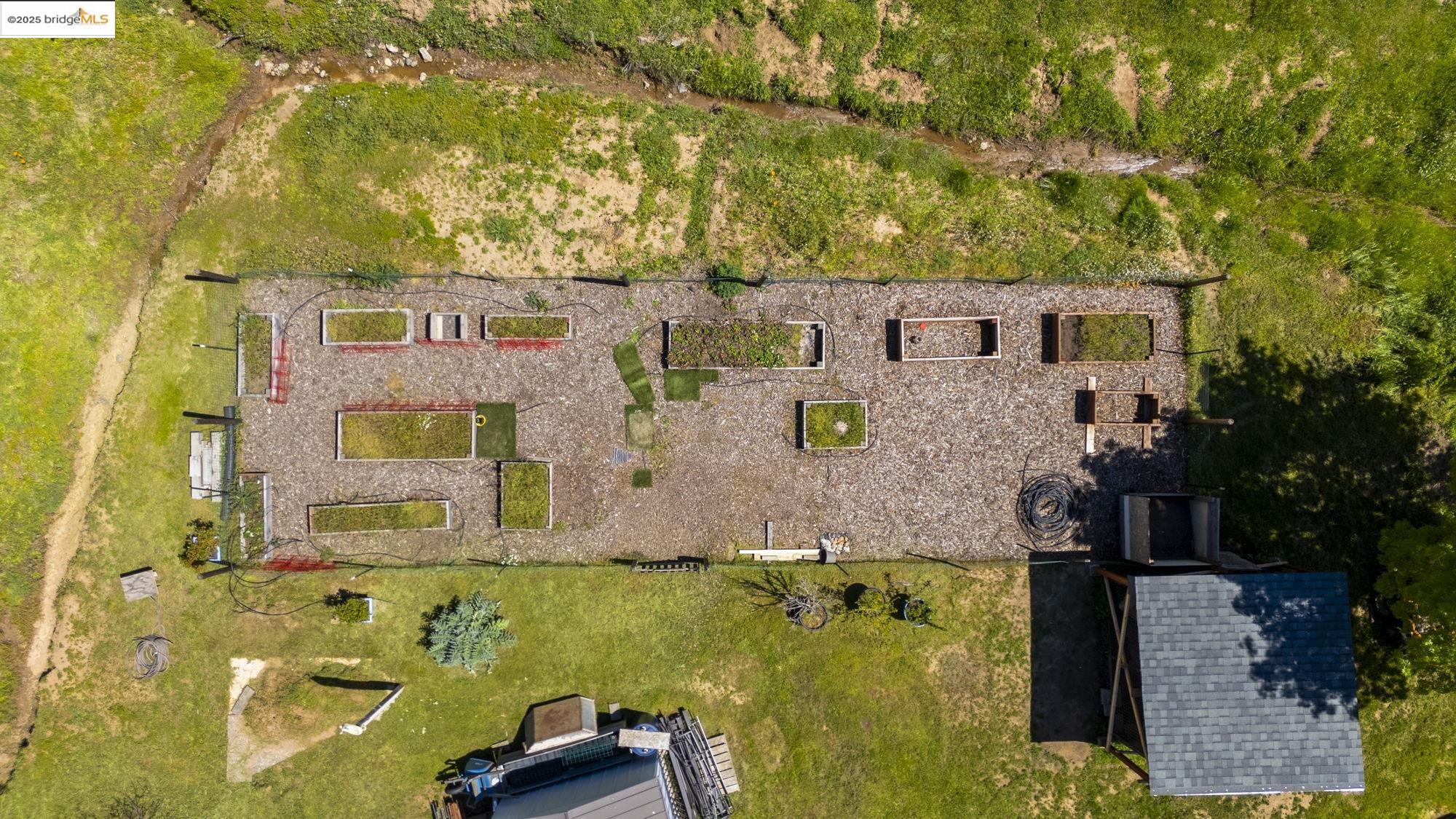 18060 Rob-Ric Road Sonora, CA 95370 - Photo 48 of 52 an aerial view of residential houses with outdoor space and swimming pool
