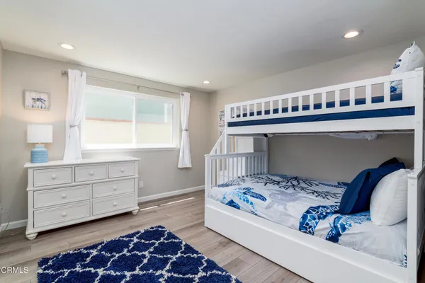 $7,500 | 117 Santa Cruz Avenue, Oxnard, CA 93035