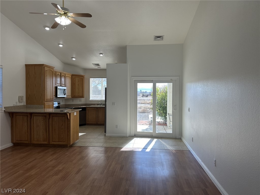 1721 South Blagg Road Pahrump, NV 89048 - Photo 13 of 56