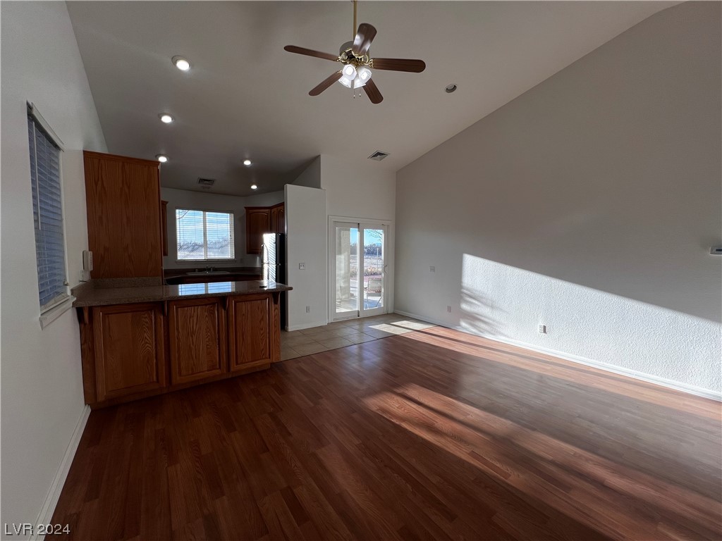 1721 South Blagg Road Pahrump, NV 89048 - Photo 7 of 56