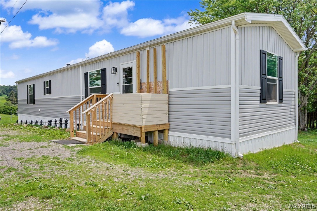 2011 Edmunds Road Freedom, NY 14065 - Photo 14 of 39