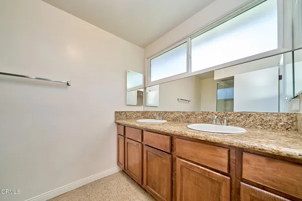 $5,200 | 5212 New York Avenue, La Crescenta, CA 91214