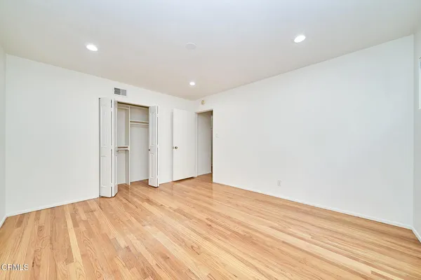 $5,200 | 5212 New York Avenue, La Crescenta, CA 91214