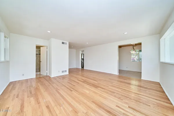 $5,200 | 5212 New York Avenue, La Crescenta, CA 91214