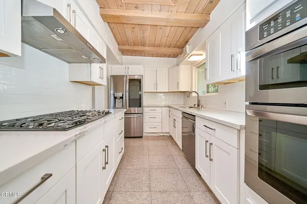 $5,200 | 5212 New York Avenue, La Crescenta, CA 91214