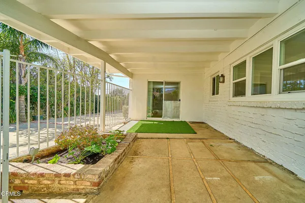 $5,200 | 5212 New York Avenue, La Crescenta, CA 91214