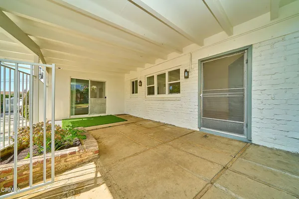 $5,200 | 5212 New York Avenue, La Crescenta, CA 91214