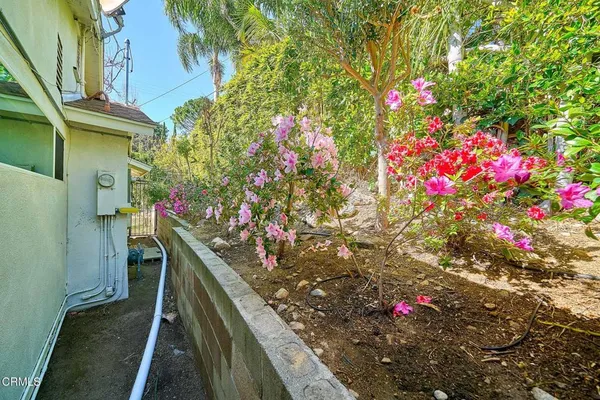 $5,200 | 5212 New York Avenue, La Crescenta, CA 91214