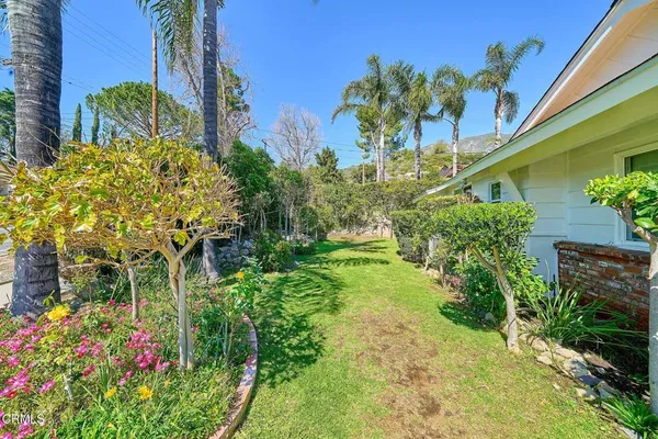 $5,200 | 5212 New York Avenue, La Crescenta, CA 91214