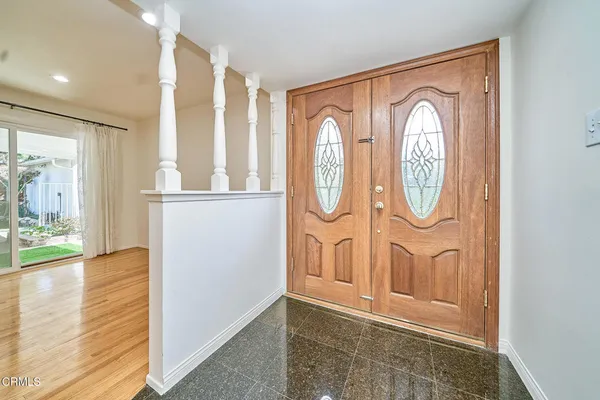 $5,200 | 5212 New York Avenue, La Crescenta, CA 91214