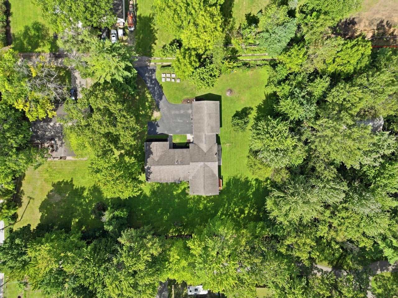 4493 Clifford Road Brighton, MI 48116 - Photo 63 of 69 Gallery Image 63
