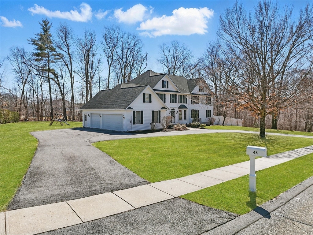 46 Autumn Ridge East Longmeadow, MA 01028 - Photo 3 of 42 Gallery Image 3