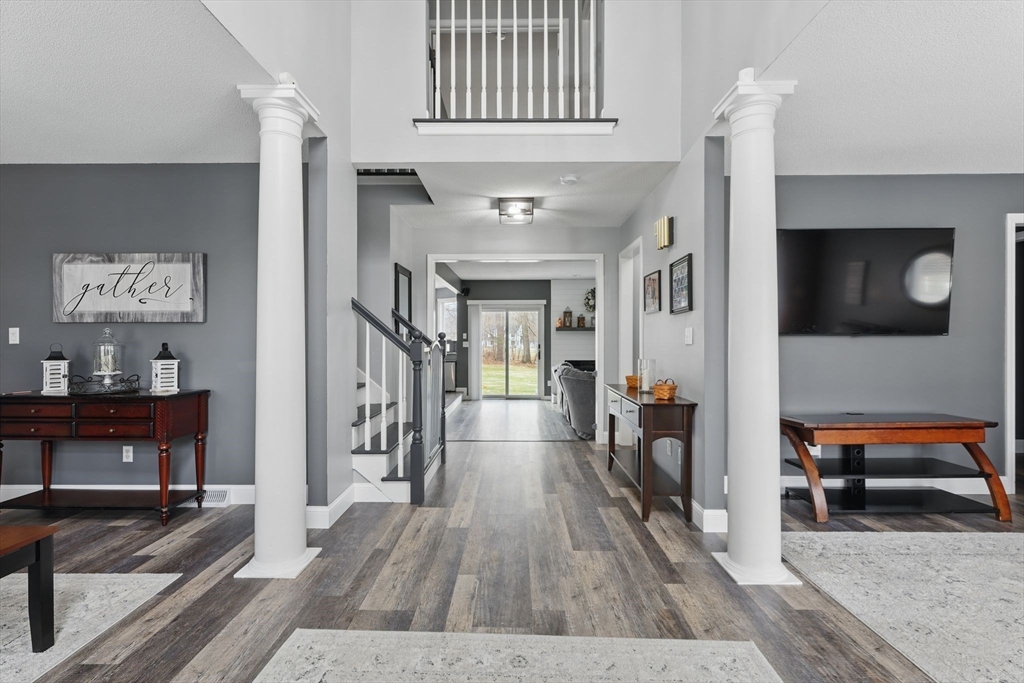 46 Autumn Ridge East Longmeadow, MA 01028 - Photo 4 of 42 Gallery Image 4
