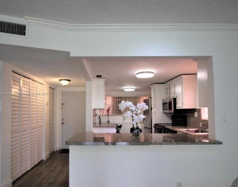 8340 Sands Point Boulevard, Unit P101 Tamarac, FL 33321 - Photo 13 of 28