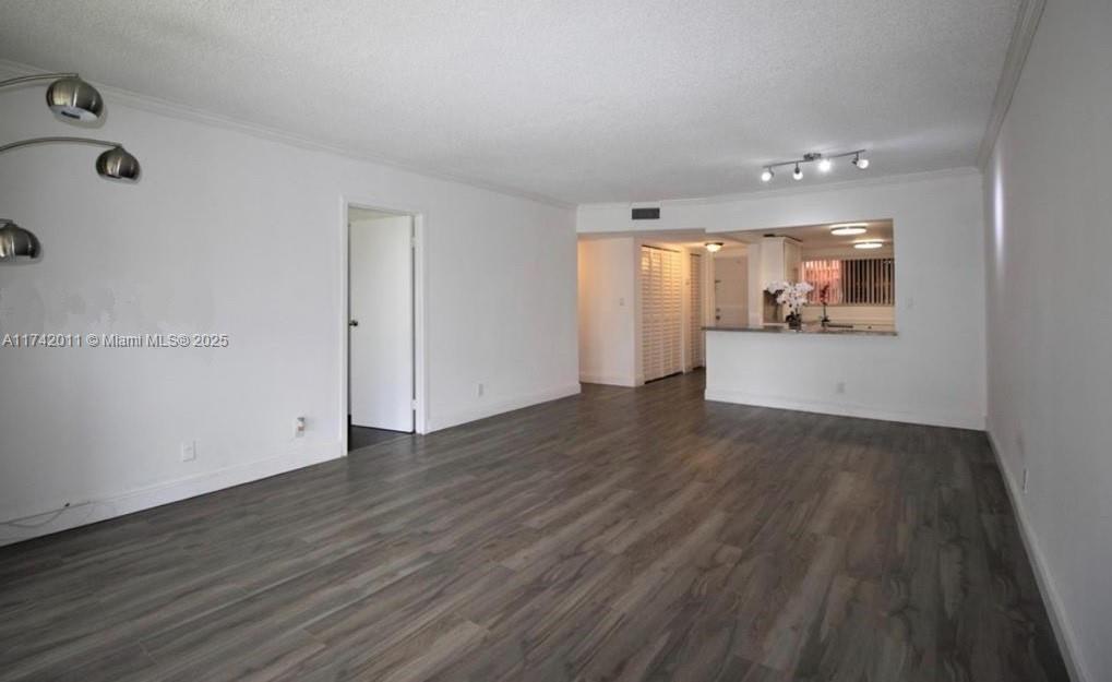 8340 Sands Point Boulevard, Unit P101 Tamarac, FL 33321 - Photo 21 of 28