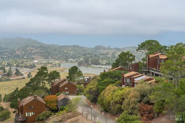 $875,000 | 406 Donahue Street, Sausalito, CA 94965