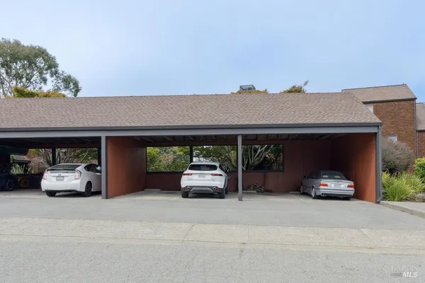 $875,000 | 406 Donahue Street, Sausalito, CA 94965