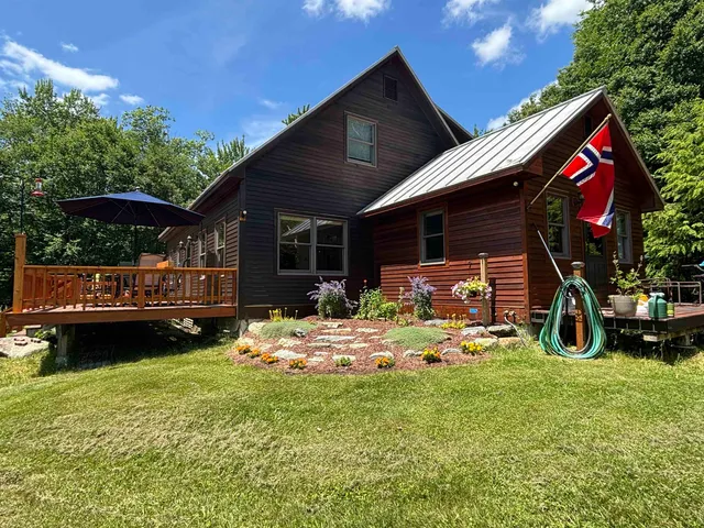 $725,000 | 821 Paquette Road, Craftsbury, VT 05680