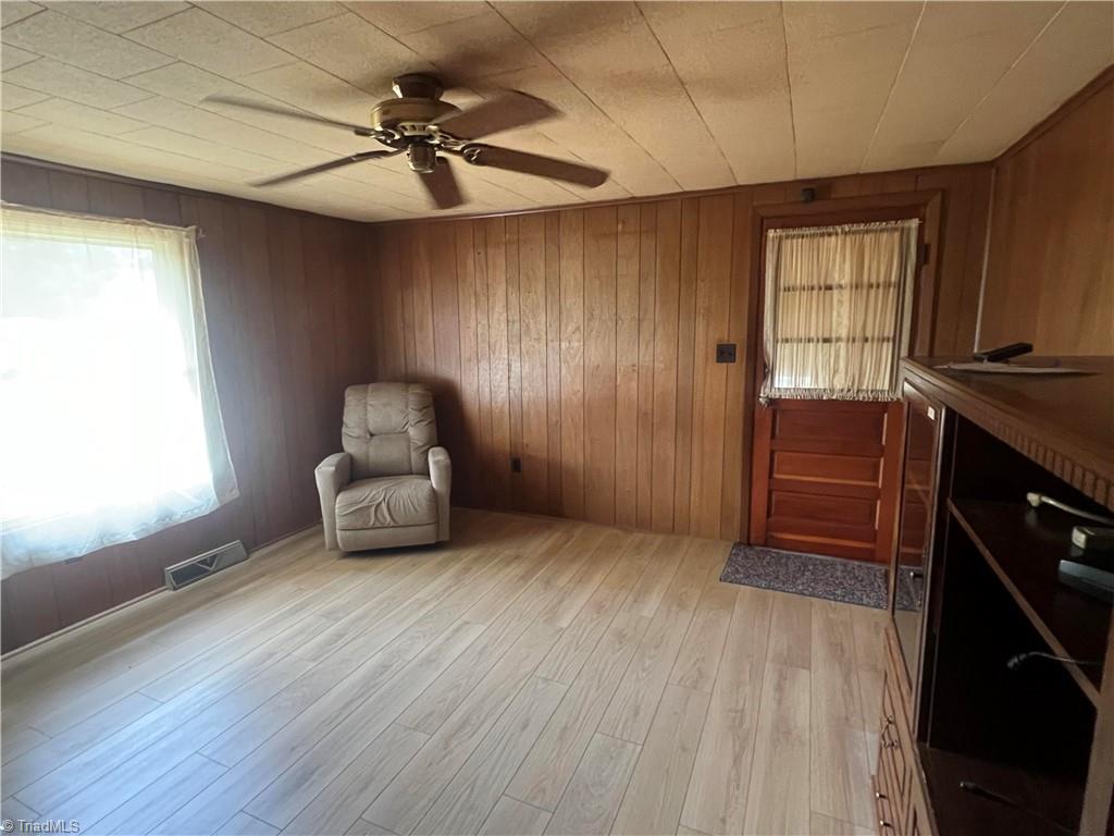 6090 Eaton Road Walnut Cove, NC 27052 - Photo 8 of 19