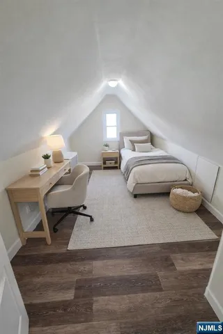 $2,850 | 438 Devon Street, Unit 2, Kearny, NJ 07032