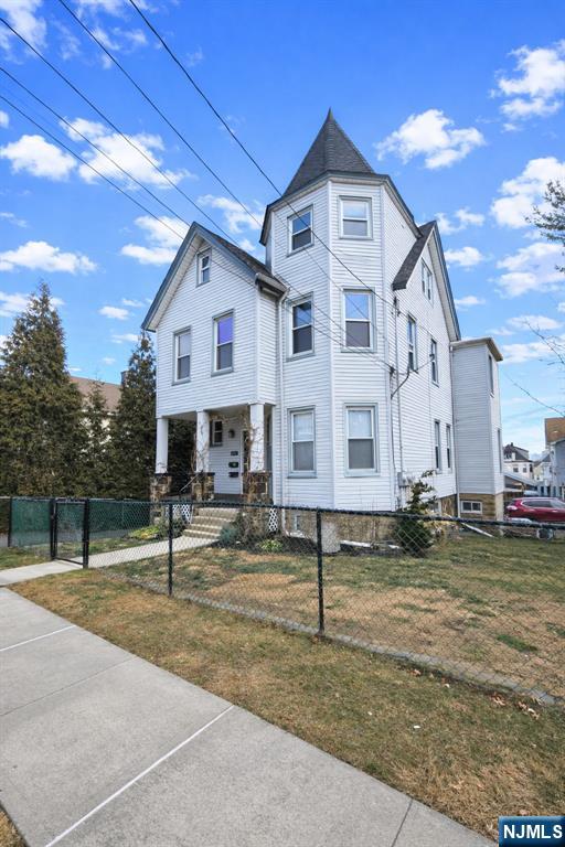 438 Devon Street, Unit 2 Kearny, NJ 07032 - Photo 18 of 25