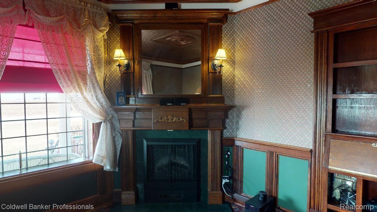 6323 Berne Road Pigeon, MI 48755 - Photo 23 of 62 Living Fireplace 1.jpg