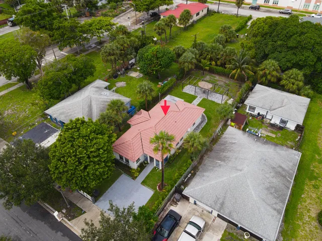 $3,100 | 441 20th Street, West Palm Beach, FL 33407