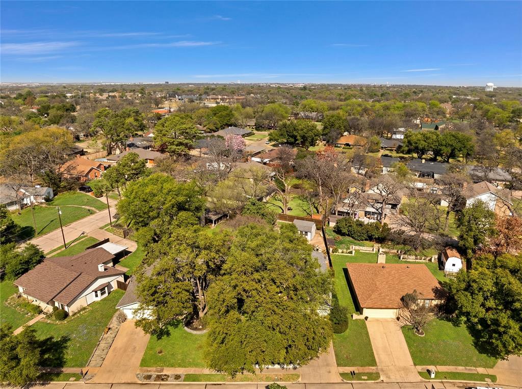 2609 Quail Ridge Irving, TX 75060 - Photo 34 of 39 an aerial view of residential houses with outdoor space