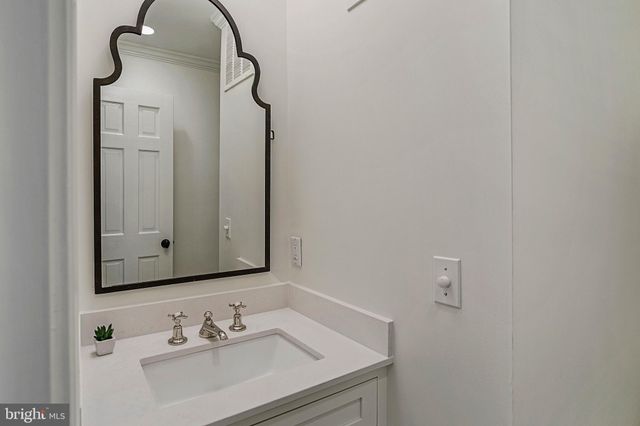 $2,699,000 | 5009 Scarsdale Road, Bethesda, MD 20816