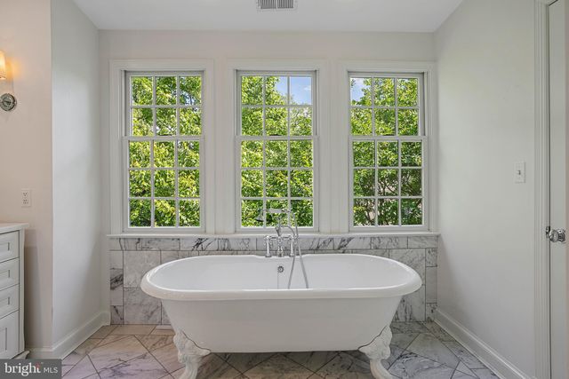 $2,699,000 | 5009 Scarsdale Road, Bethesda, MD 20816