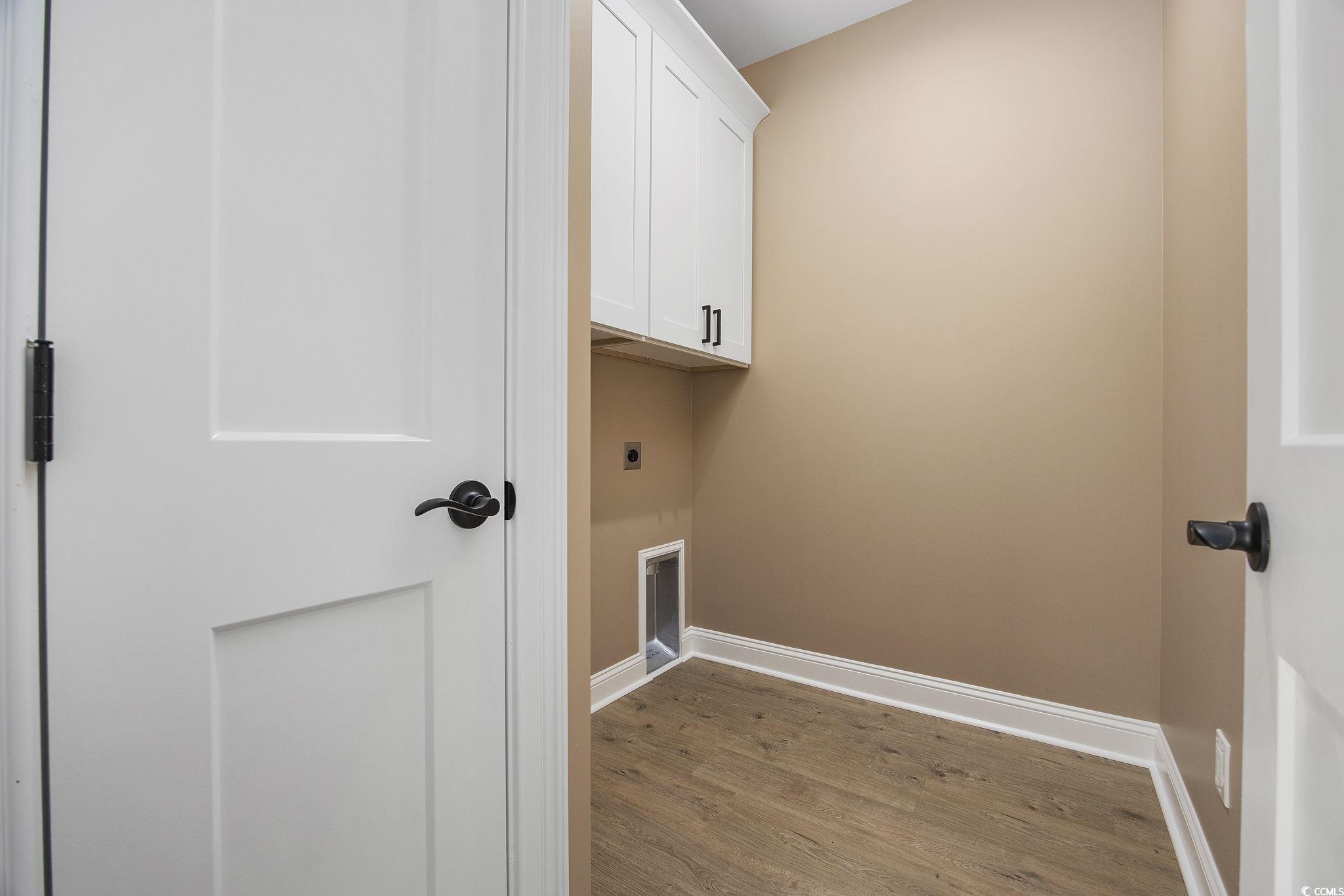 6914 Pauley Swamp Road Conway, SC 29527 - Photo 25 of 40 Laundry room with hookup for an electric dryer, ha