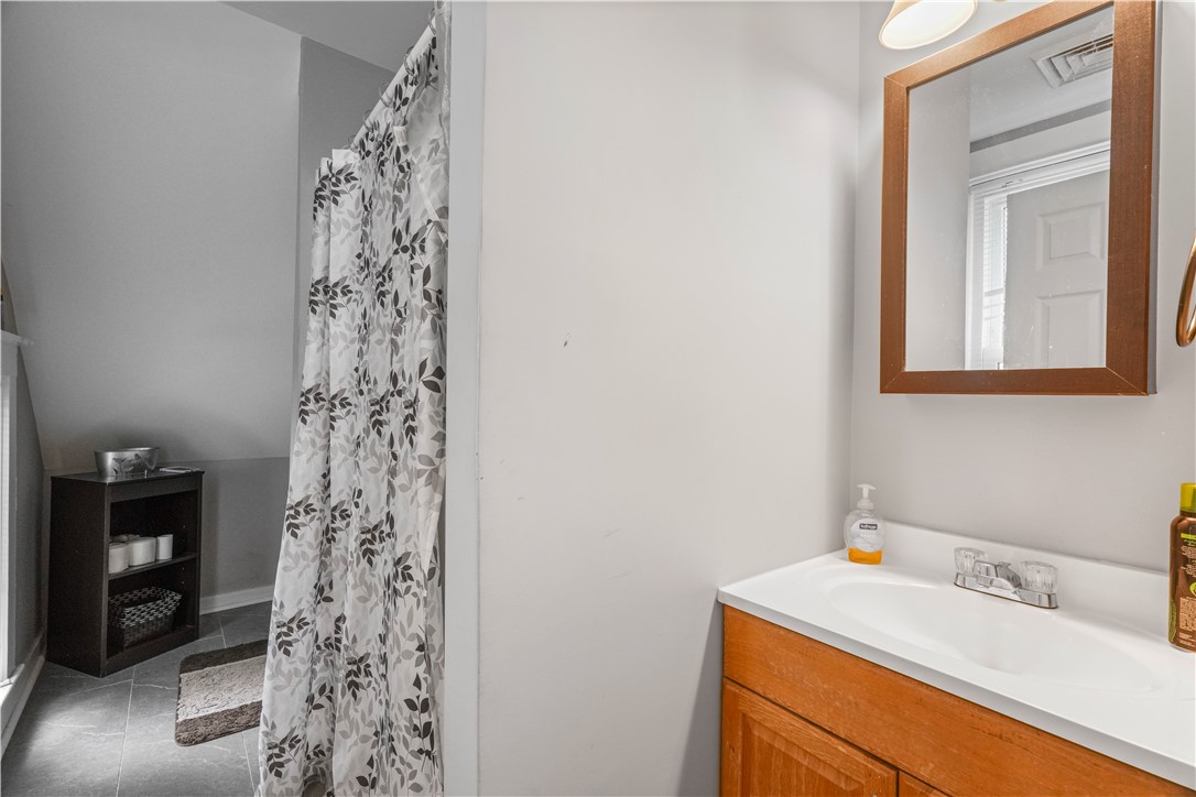 177 Logee Street Woonsocket, RI 02895 - Photo 15 of 18 Unit 3 Bathroom