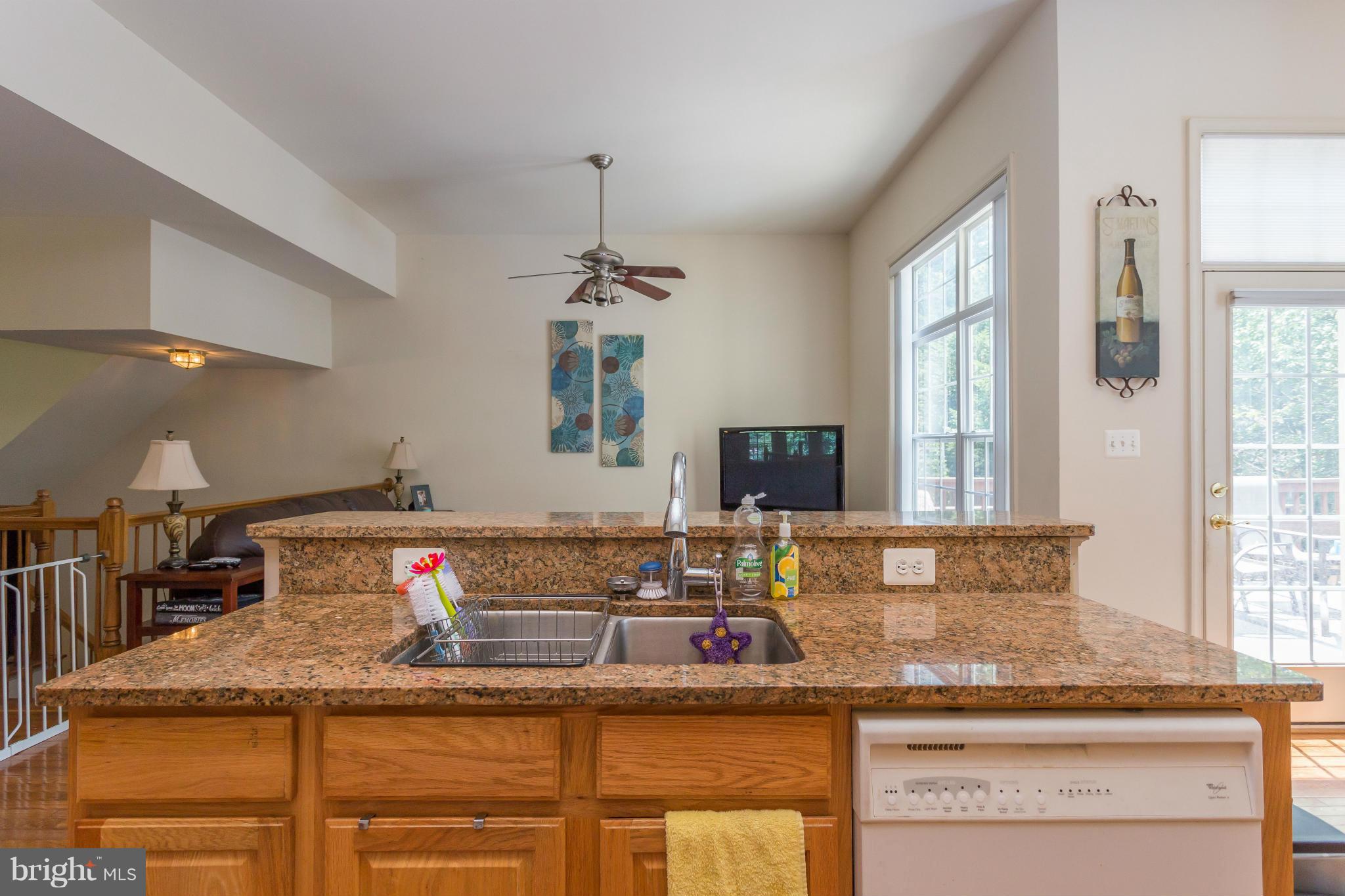 7368 Stream Bluff Way Springfield, VA 22153 - Photo 16 of 30 Interior (General)