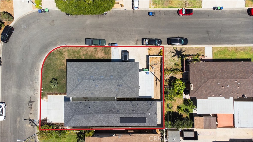 1056 Walter Avenue Tustin, CA 92780 - Photo 39 of 39 an aerial view of residential houses with outdoor space