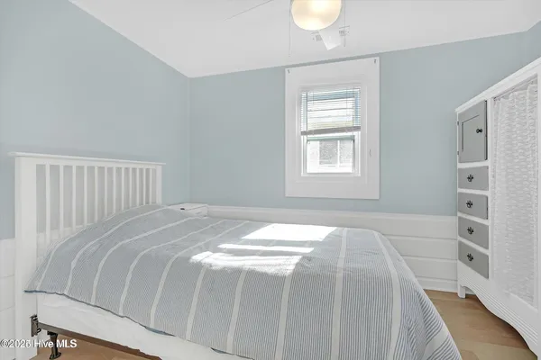 $2,300 | 714 Canal Drive, Carolina Beach, NC 28428