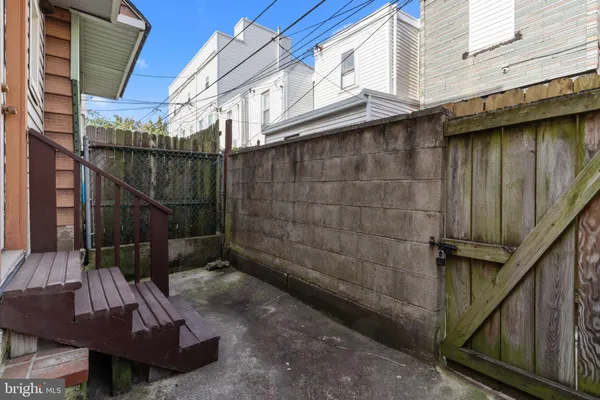 $1,600 | 2830 Memphis Street, Philadelphia, PA 19134